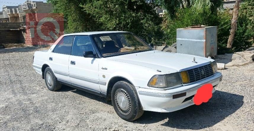 تۆیۆتا کراون